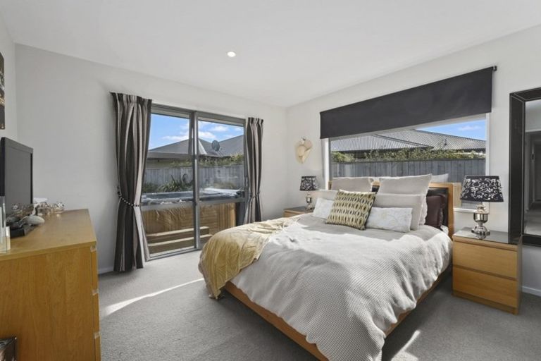 Photo of property in 9 Judge And Jury Drive, Lake Hayes, Queenstown, 9304