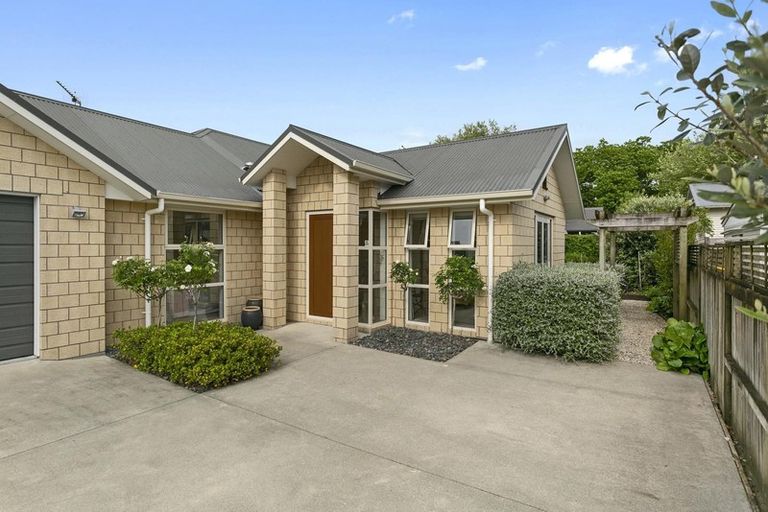 Photo of property in 21a Williams Street, Cambridge, 3434