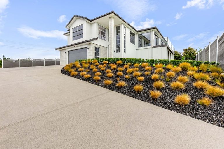 Photo of property in 32 Manhattan Rise, Orewa, 0931