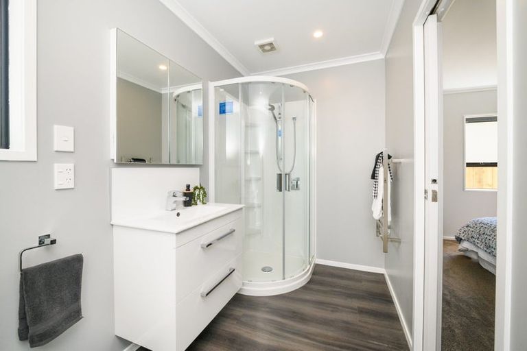 Photo of property in 69 Florence Avenue, Palmerston North, 4414