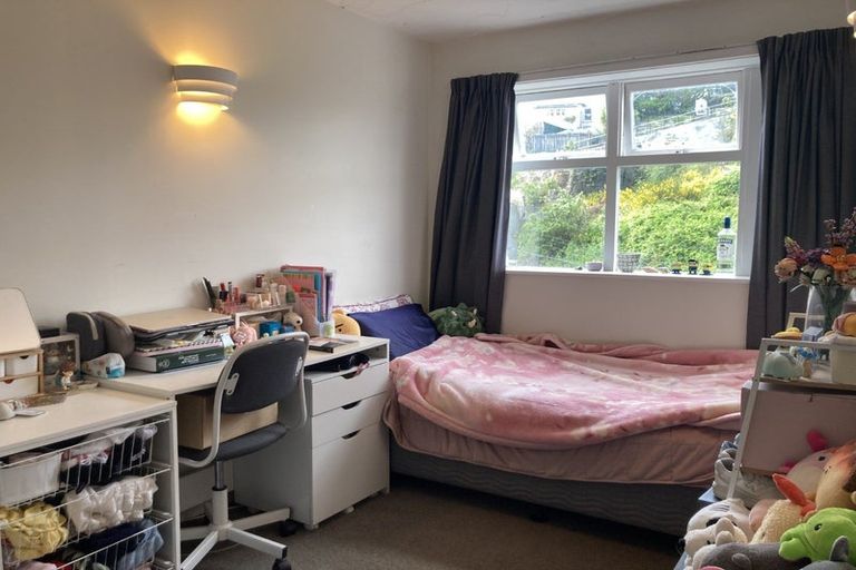 Photo of property in Parkland Flats, 11/51 Adams Terrace, Kelburn, Wellington, 6021