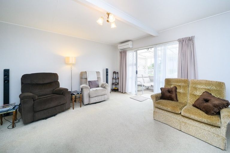 Photo of property in 73 Fairview Avenue, Feilding, 4702