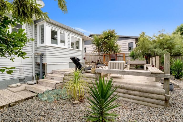 Photo of property in 17 Argyle Avenue, Levin, 5510