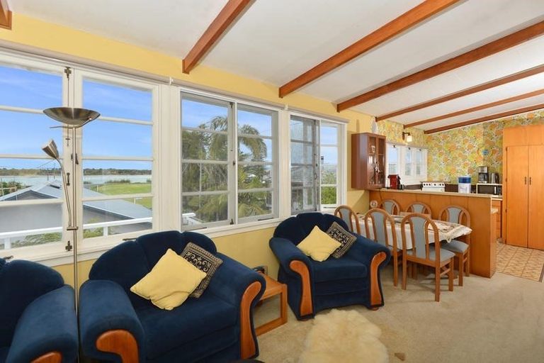 Photo of property in 3a Kopipi Crescent, Ngunguru, Whangarei, 0173