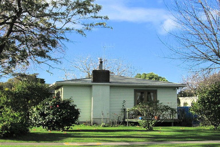 Photo of property in 9 Maadi Road, Onekawa, Napier, 4110