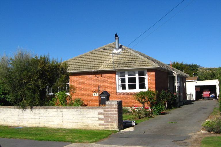Photo of property in 35 Doon Street, Mosgiel, 9024