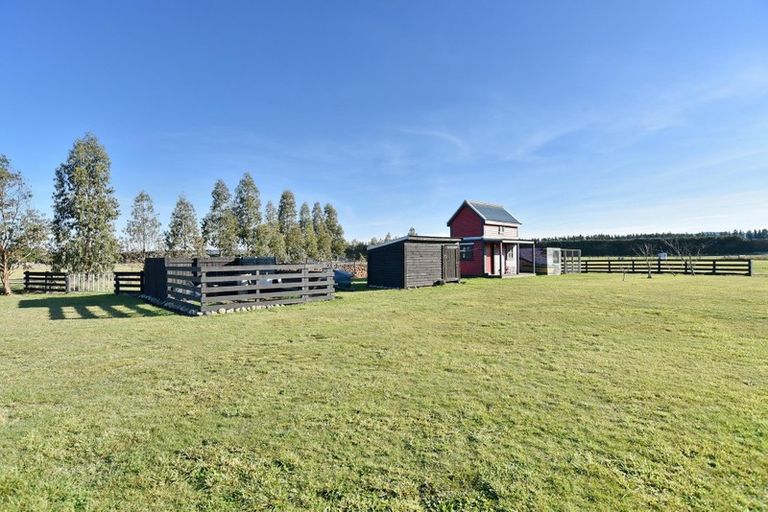 Photo of property in 183 Riverside Road, Okuku, Rangiora, 7473