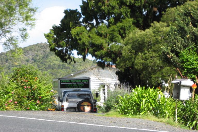 Photo of property in 263 Forest Hill Road, Waiatarua, Auckland, 0612