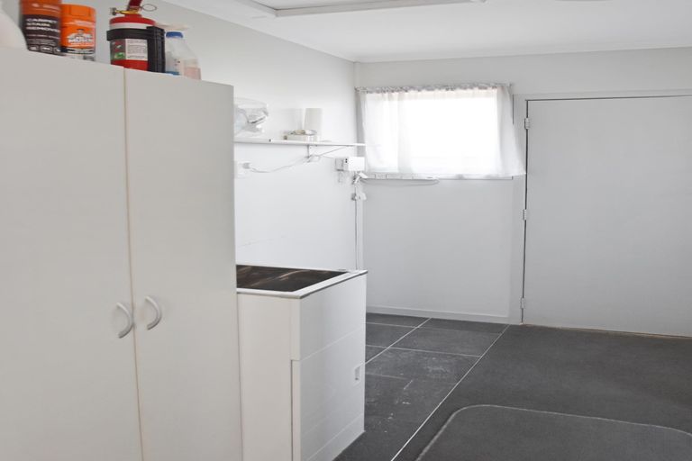 Photo of property in 18 Hunter Crescent, Twizel, 7901