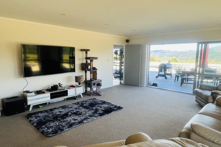 Photo of property in 136 Fairview Drive, Birchville, Upper Hutt, 5372