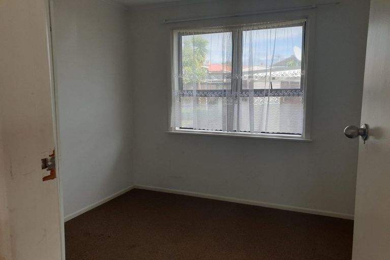 Photo of property in 12 Civil Place, Otara, Auckland, 2023