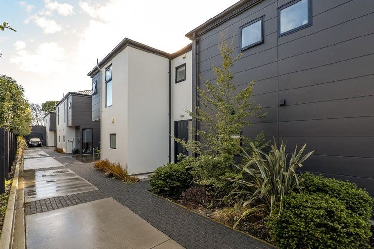 Photo of property in 2/9 Bolton Avenue, Spreydon, Christchurch, 8024