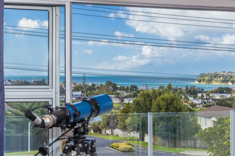 Photo of property in 46 Brightside Road, Stanmore Bay, Whangaparaoa, 0932
