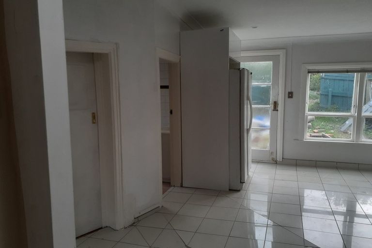 Photo of property in 6-10 Mudges Terrace, Newtown, Wellington, 6021