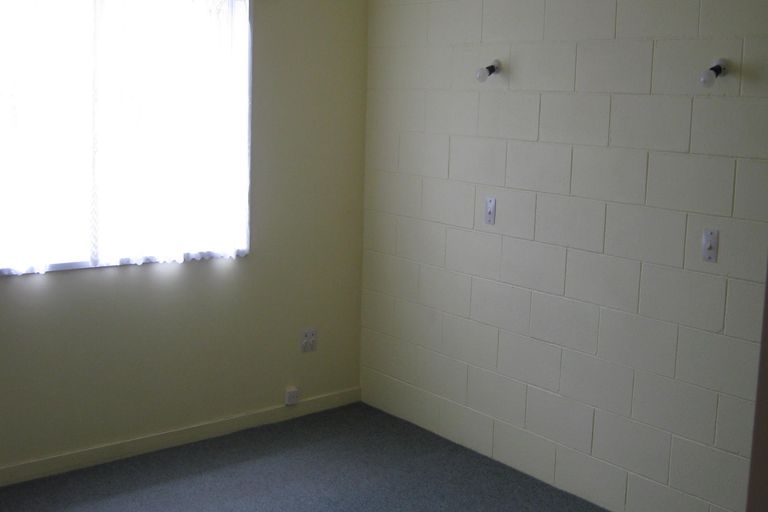 Photo of property in 464 Featherston Street, Palmerston North, 4414