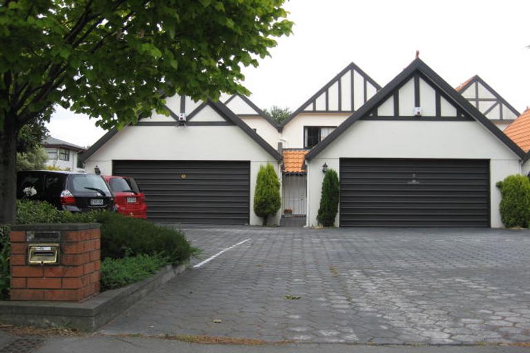 Photo of property in 1/264 Riccarton Road, Upper Riccarton, Christchurch, 8041