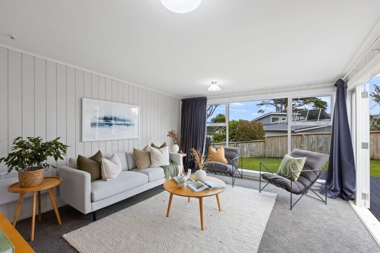 Photo of property in 34a Abbotleigh Avenue, Te Atatu Peninsula, Auckland, 0610