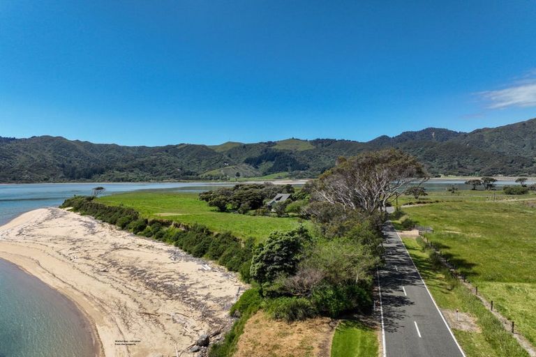Photo of property in 180 Totaranui Road, Wainui Bay, Takaka, 7183