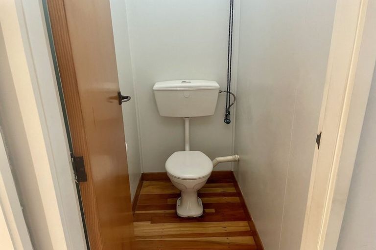 Photo of property in 21 Swainson Street, Naenae, Lower Hutt, 5011