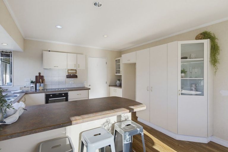Photo of property in 93a Cedar Drive, Paraparaumu Beach, Paraparaumu, 5032
