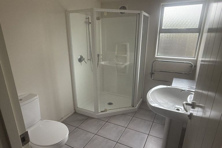 Photo of property in 22 Edgeware Road, St Albans, Christchurch, 8014