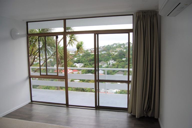 Photo of property in 6/17 Wrights Hill Road, Karori, Wellington, 6012