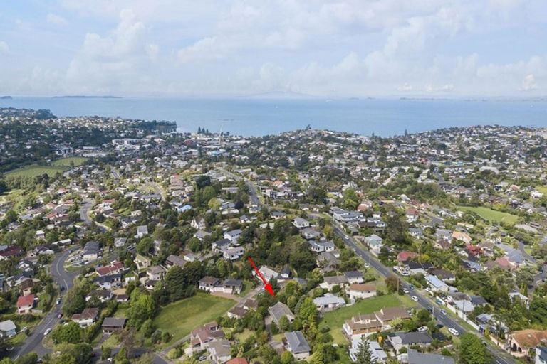 Photo of property in 21 Squirrel Lane, Browns Bay, Auckland, 0630