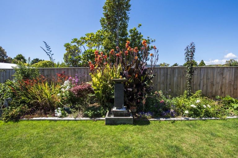 Photo of property in 29 Cobb Place, Otaki, 5512