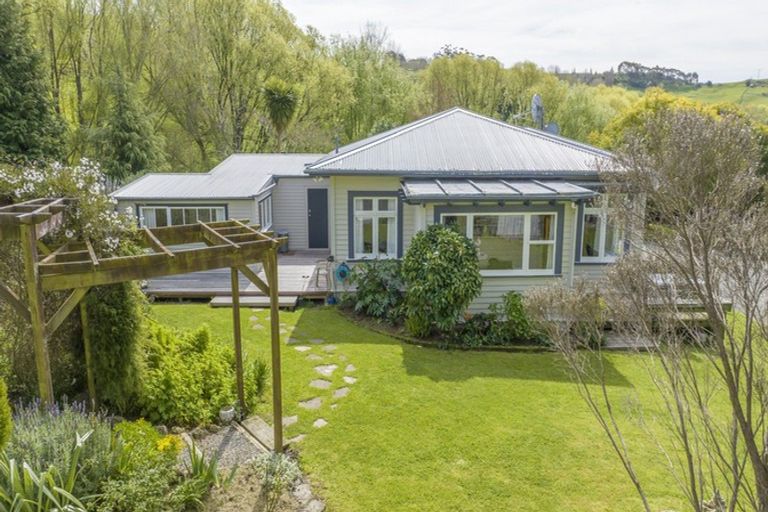 Photo of property in 1506 Waimarama Road, Waimarama, Havelock North, 4294