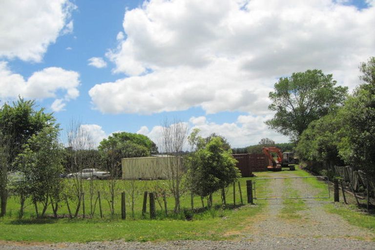 Photo of property in 210 Airfield Road, Takanini, Papakura, 2582