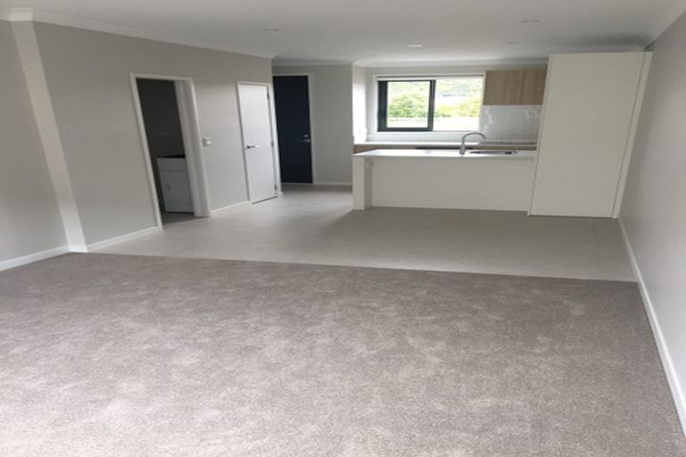 Photo of property in 21a O'meara Street, Swanson, Auckland, 0614