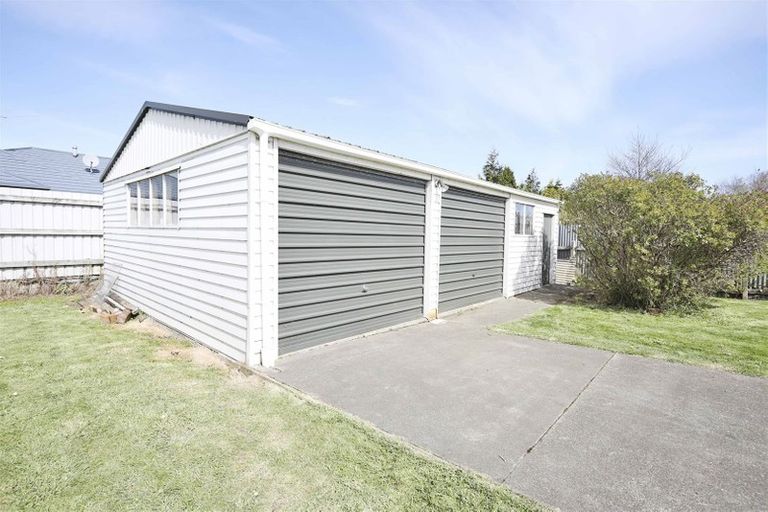 Photo of property in 35 Mitchell Street, Richmond, Invercargill, 9810