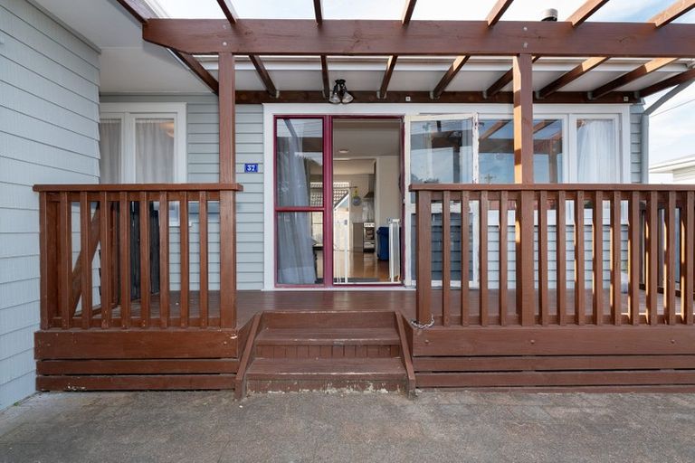 Photo of property in 37a Queen Road, Bellevue, Tauranga, 3110