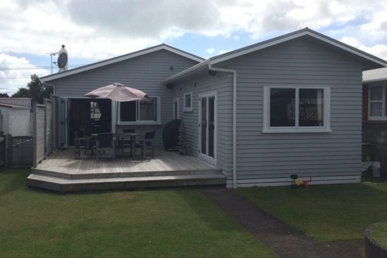 Photo of property in 8 Vogel Street, Fitzroy, New Plymouth, 4312