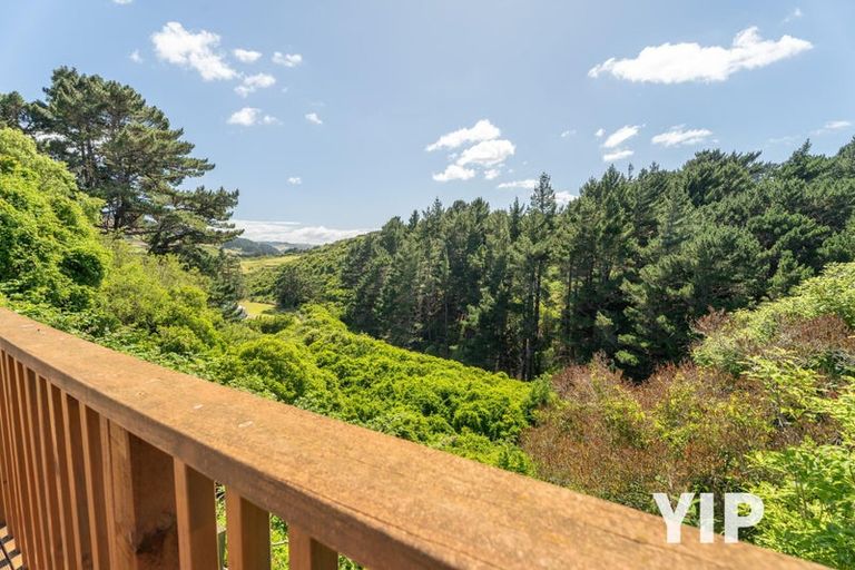Photo of property in 40b Wingfield Place, Churton Park, Wellington, 6037