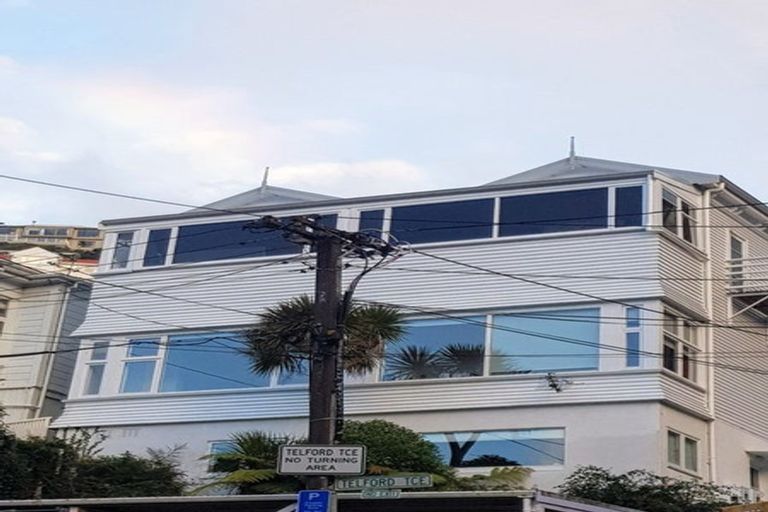 Photo of property in 2 Telford Terrace, Oriental Bay, Wellington, 6011