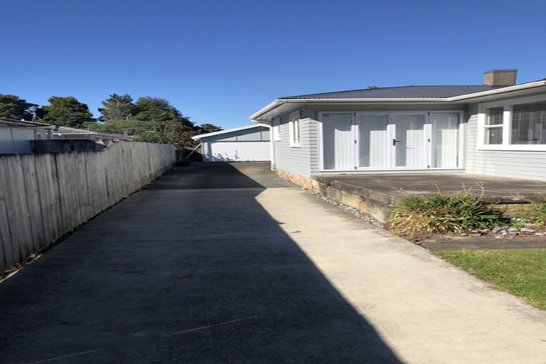 Photo of property in 4 Royston Street, Rosehill, Papakura, 2113