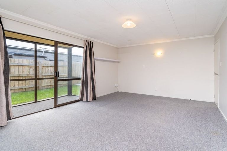 Photo of property in 13c Burns Street, South Dunedin, Dunedin, 9012