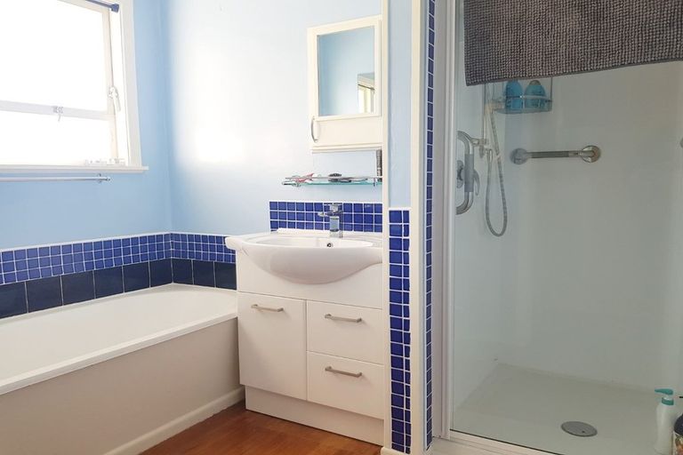 Photo of property in 19 David Street, Bayswater, Auckland, 0622