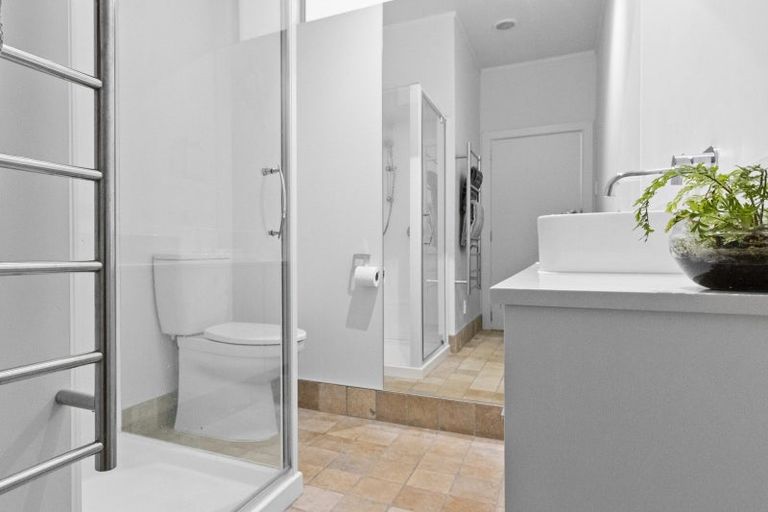 Photo of property in 500 Fenwick Street, Mayfair, Hastings, 4122