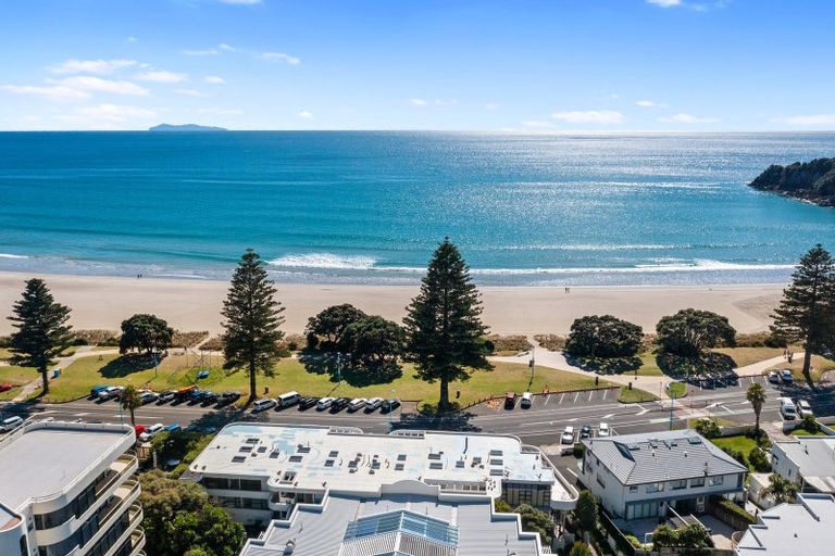 Photo of property in 10 Marine Parade, Mount Maunganui, 3116