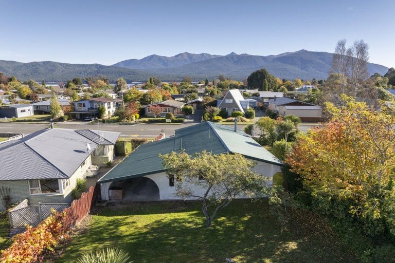 Photo of property in 108 Quintin Drive, Te Anau, 9600