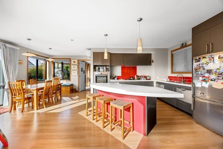 Photo of property in 79 Kings Drive, Wanaka, 9305