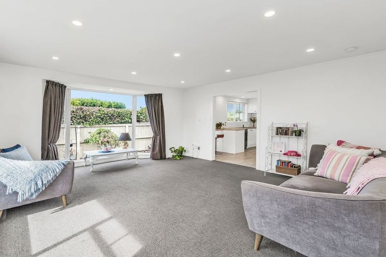 Photo of property in 1/23 Withells Road, Avonhead, Christchurch, 8042