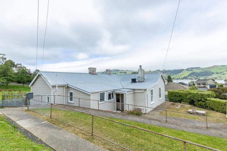 Photo of property in 48 Totara Street, Ravensbourne, Dunedin, 9022