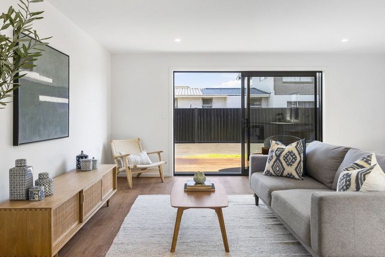 Photo of property in 97b Argyle Street, Mosgiel, 9024