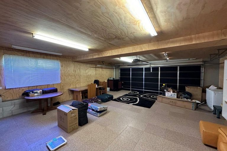 Photo of property in 22 Newhaven Terrace, Mairangi Bay, Auckland, 0630