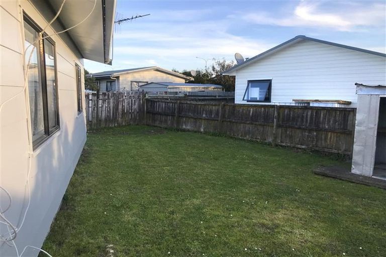 Photo of property in 1/6a Druces Road, Wiri, Auckland, 2104