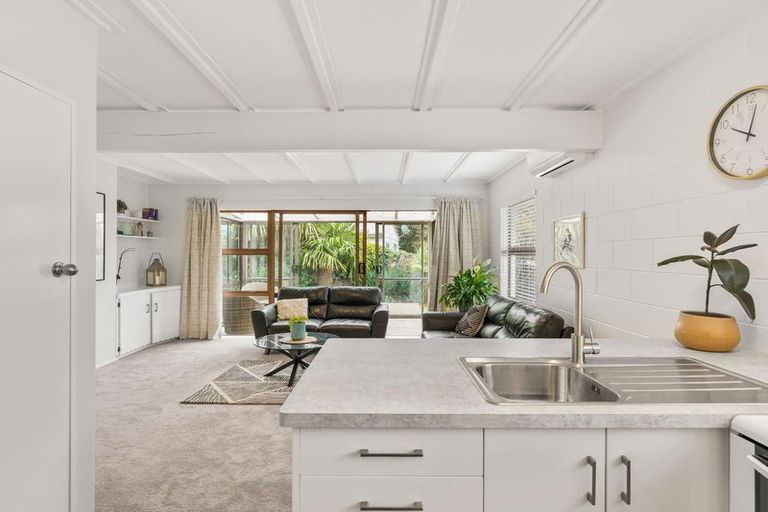 Photo of property in 17 Tawa Street, Hilltop, Taupo, 3330