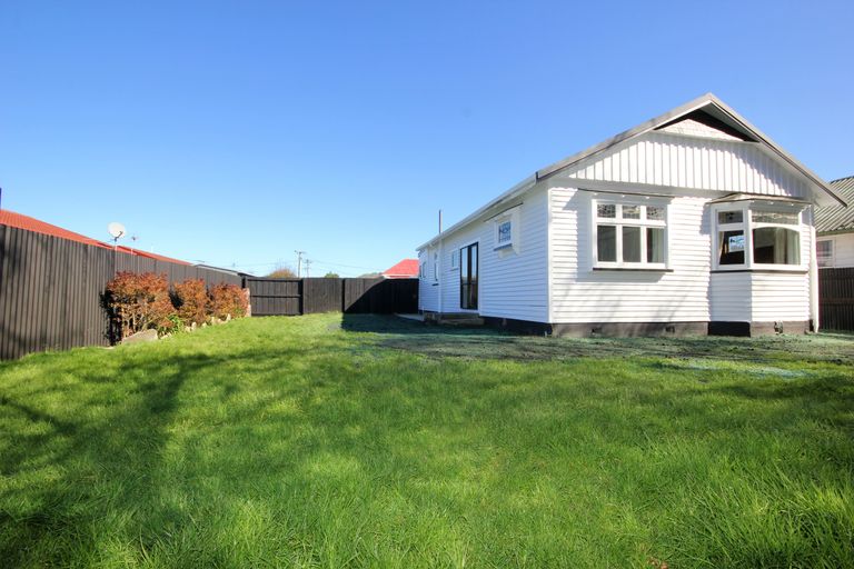 Photo of property in 9b Edmonds Street, Woolston, Christchurch, 8062